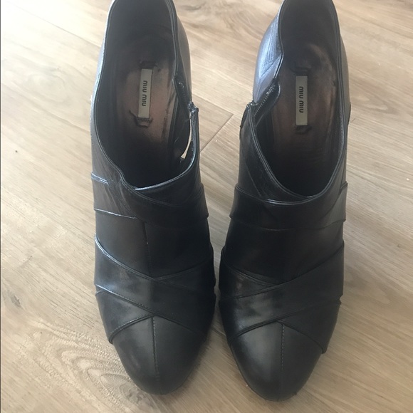 Miu Miu Black Mule Stilettos - Picture 2 of 4